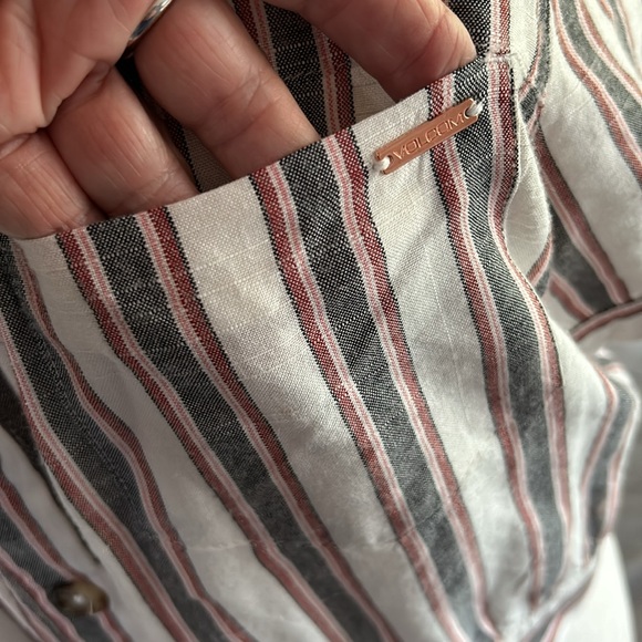 Volcom Juniors Button Up Cropped Striped Short Sleeve Shirt Size L - Picture 5 of 10